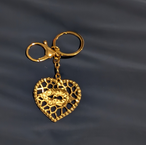 Gold Heart And Lips Charm Or Keychain (New) - Picture 3 of 3